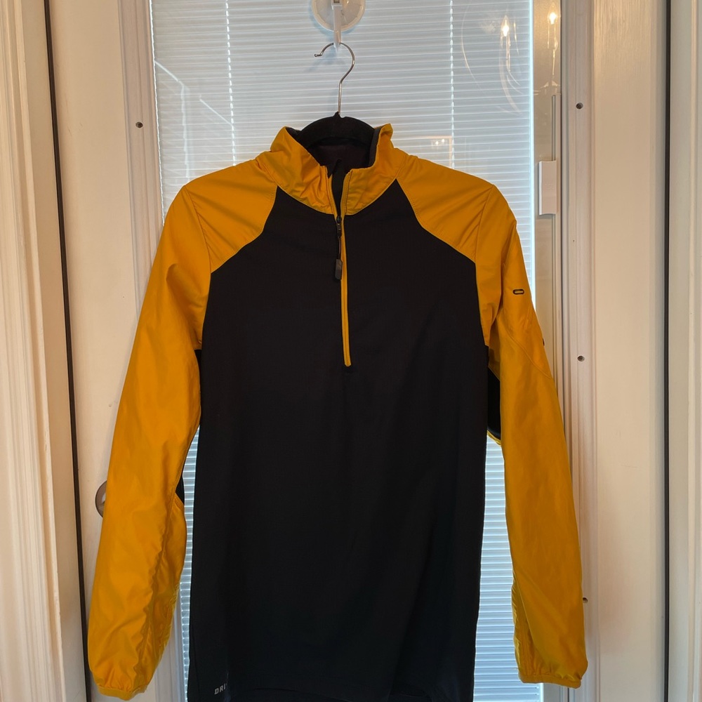 Men’s XS Dri-fit jacket Nike